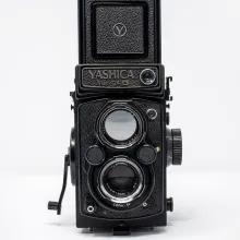 Yashica Mat-124 G